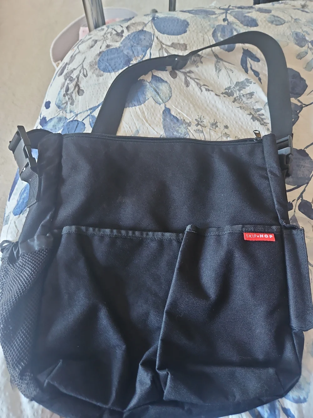 Skip Hop Black Men's Womens Diaper Crossbody Organizer Bag
